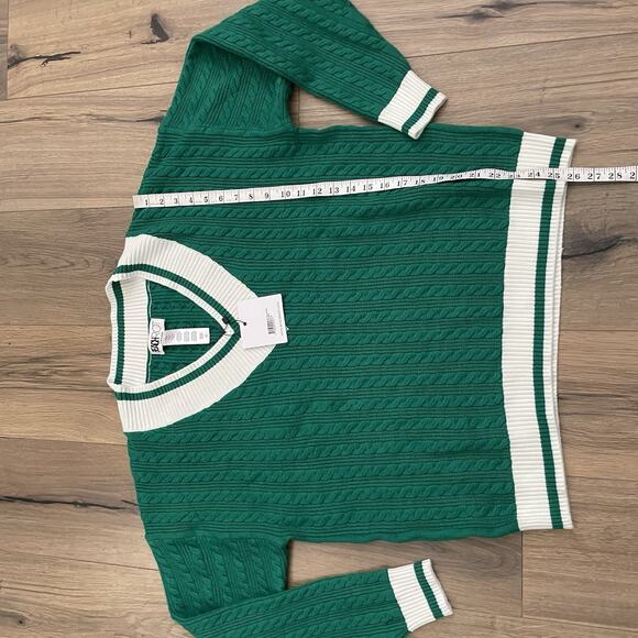 NEW BEACH RIOT Size XL Montana Sweater Green White Cable Knit V Neck Cozy Knit - Picture 8 of 9